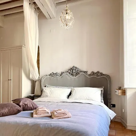 Lovely Nest In Centro Διαμέρισμα *