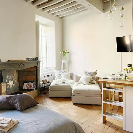 Lovely Nest In Centro Διαμέρισμα Πάρμα